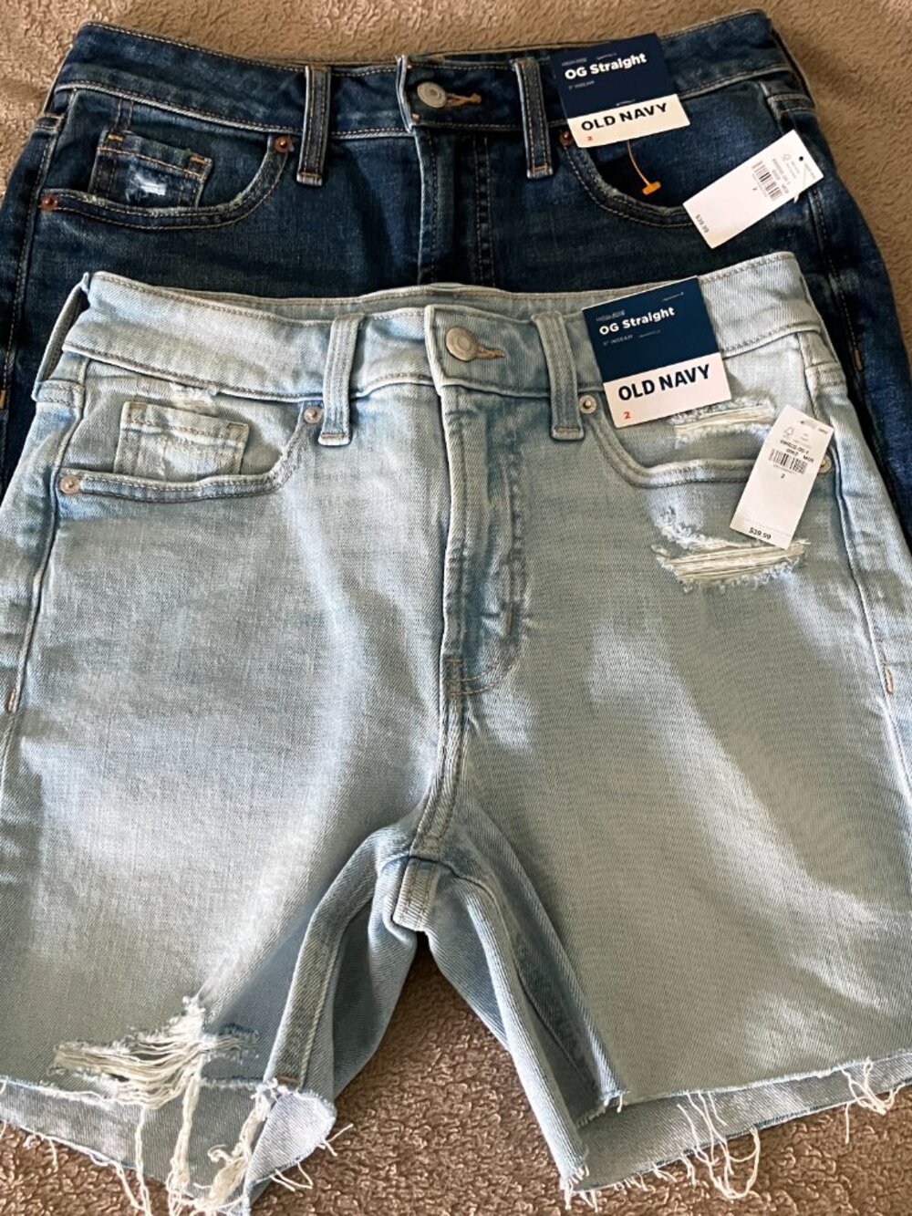 Old Navy New with Tags Women's Size 2 High Rise Cutoff Jean Shorts 2 Pair.